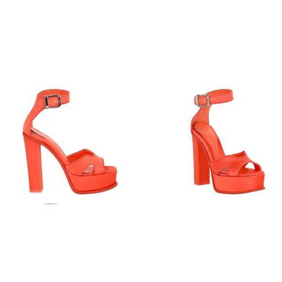 Alexander McQueen Apricot Butterfly Platform  Sandals Pumps 37.5 NWT 1,985 IRRG - Picture 2 of 14
